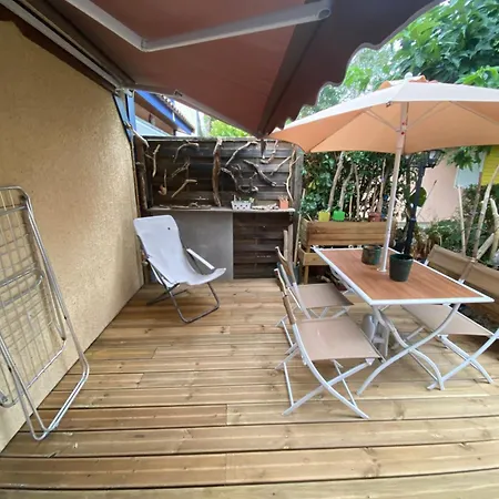 Maison Terrasse 2 Pers Les Du Tennis Mini Golf 홀리데이파크 *